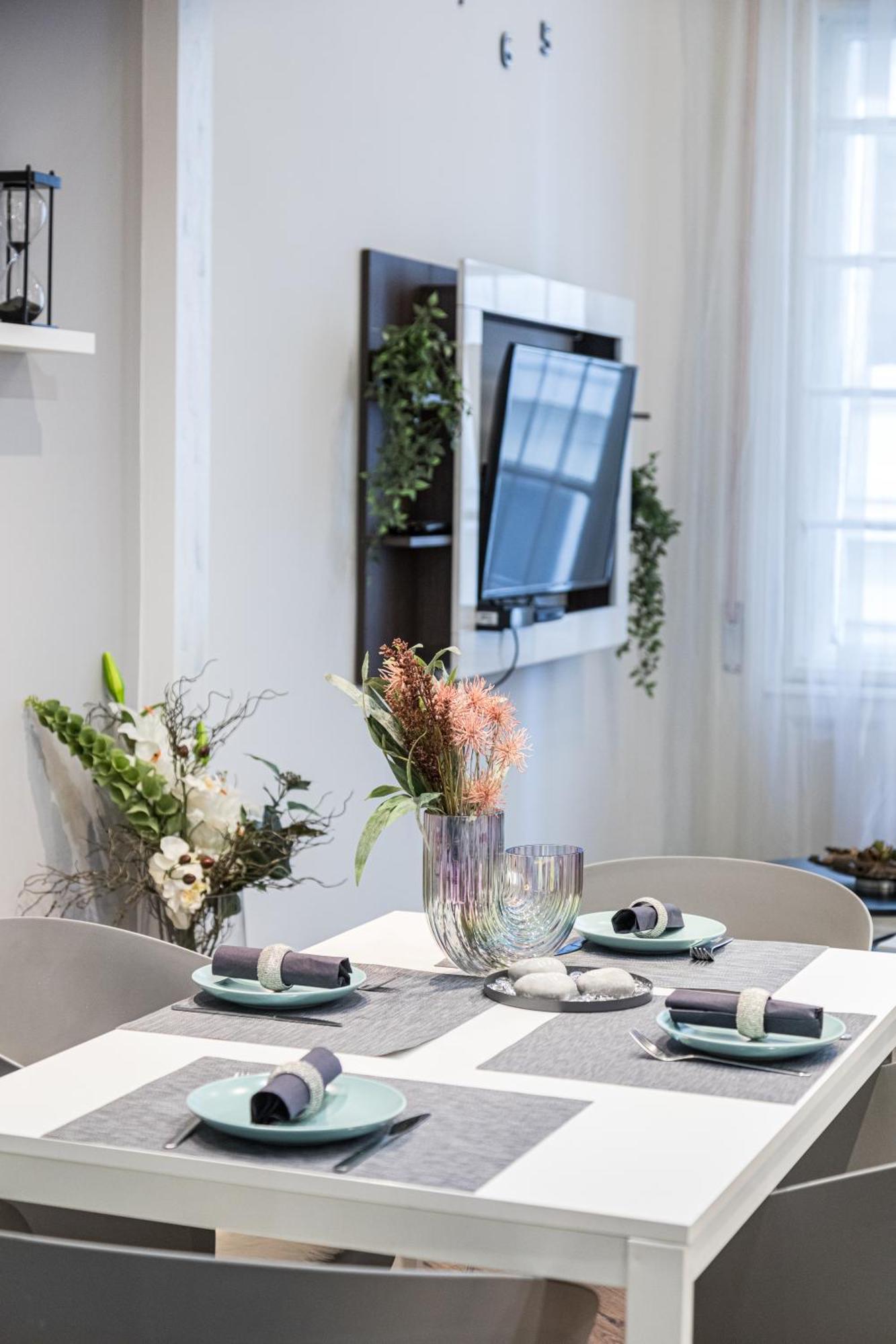Riverside Suite Budapest Bagian luar foto